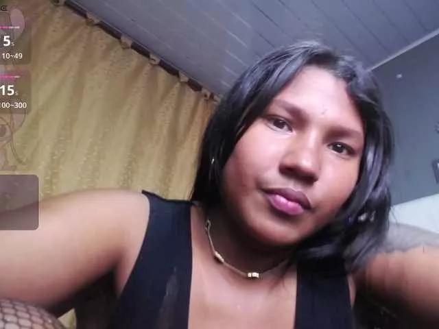 anniescott- on BongaCams