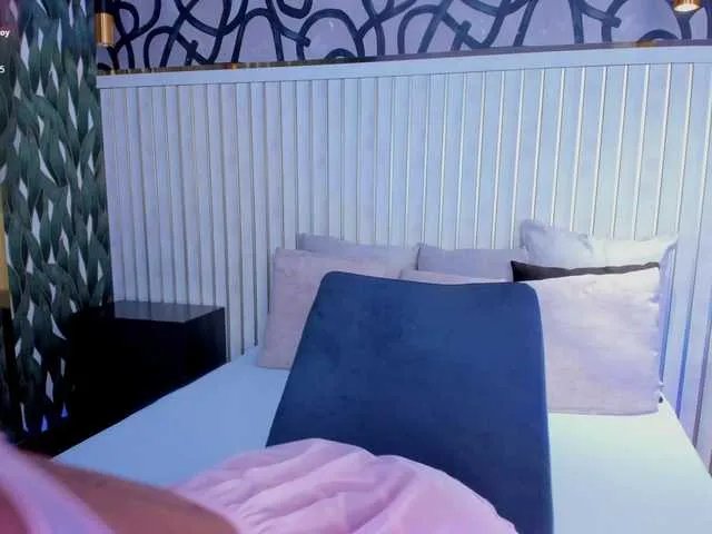 AriiNovoa on BongaCams