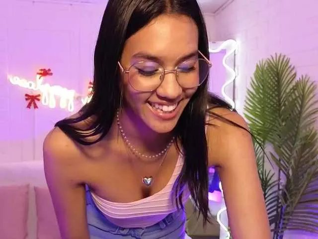 Artemiss-tay on BongaCams