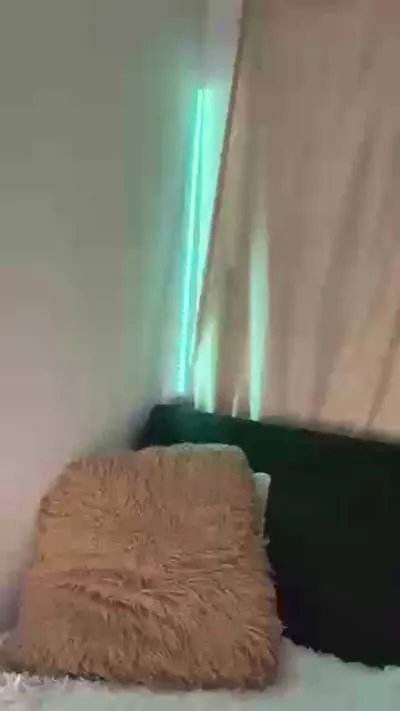 Cute_valerie666 —  #cum #smoke #striptease #pee #pussy #feet