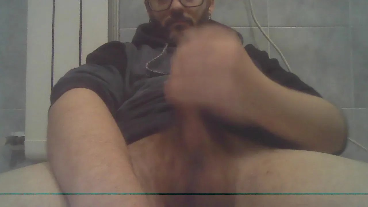 ItalianBrutal on Cam4