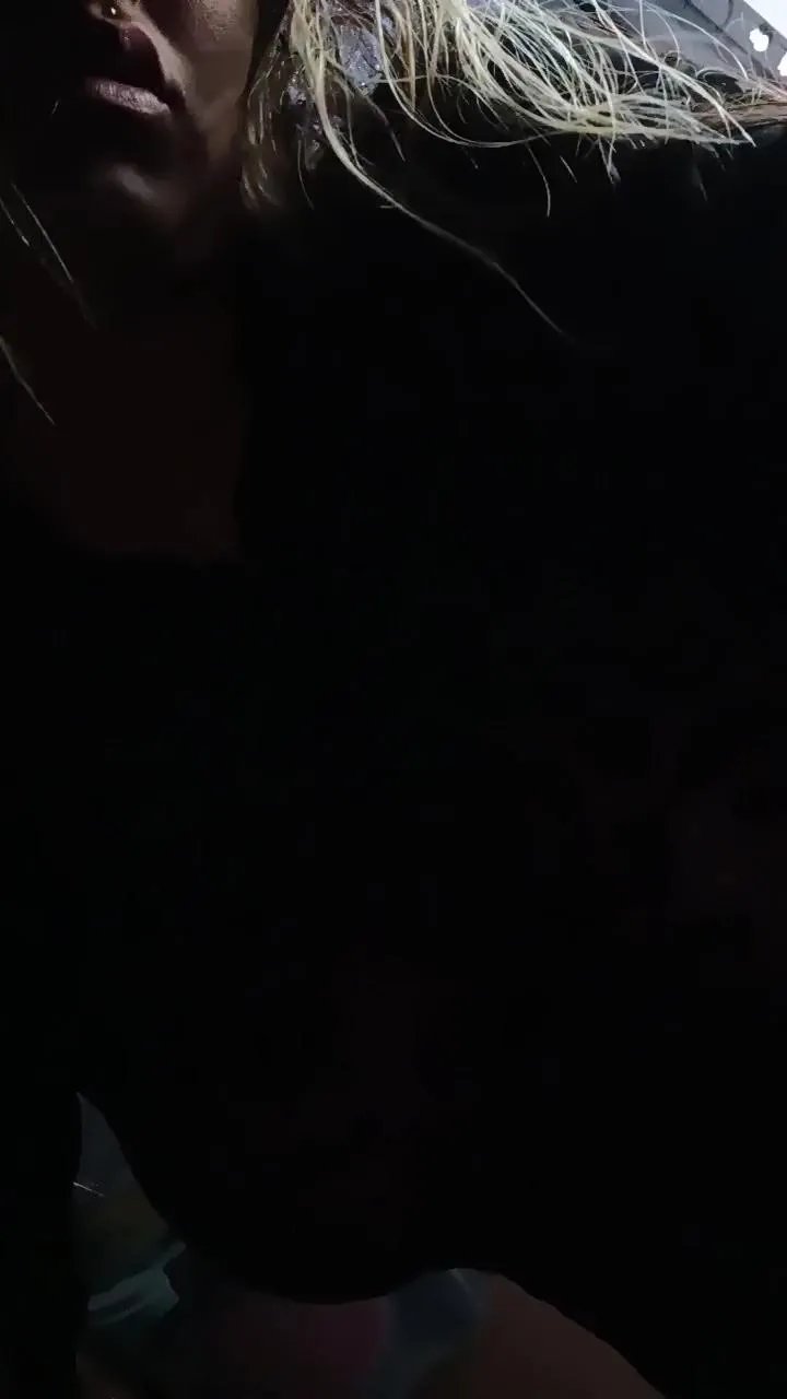 Kitty_goddess on Cam4