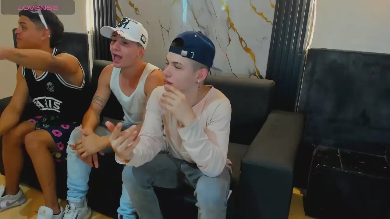 LostresBigBoys on Cam4