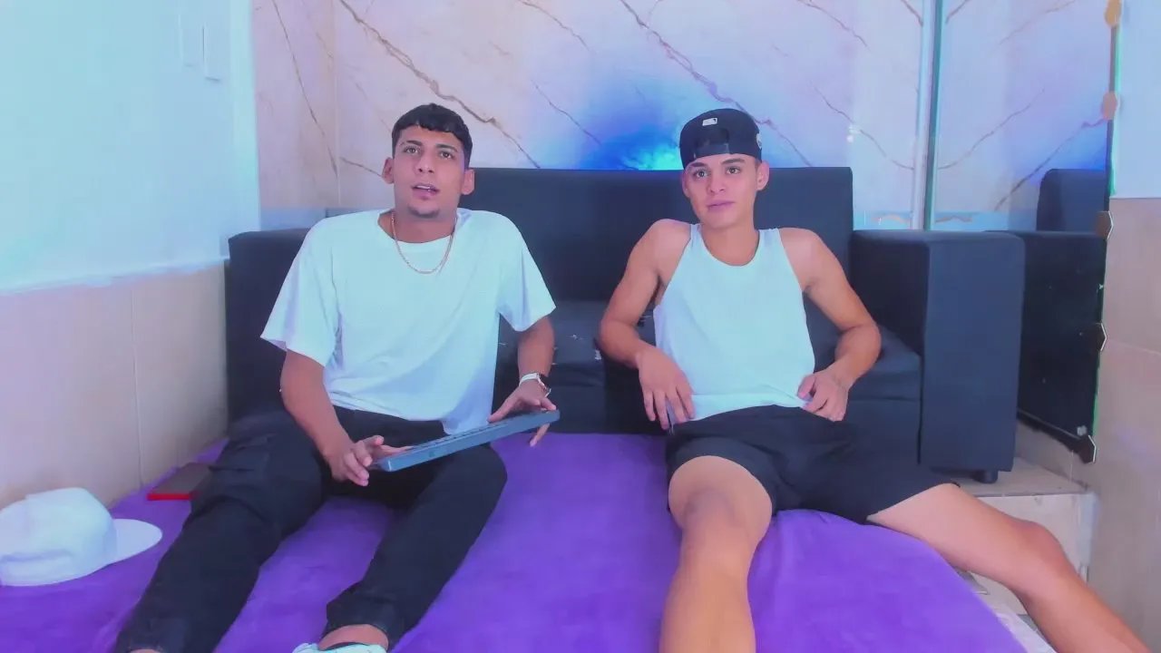 LostresBigBoys on Cam4