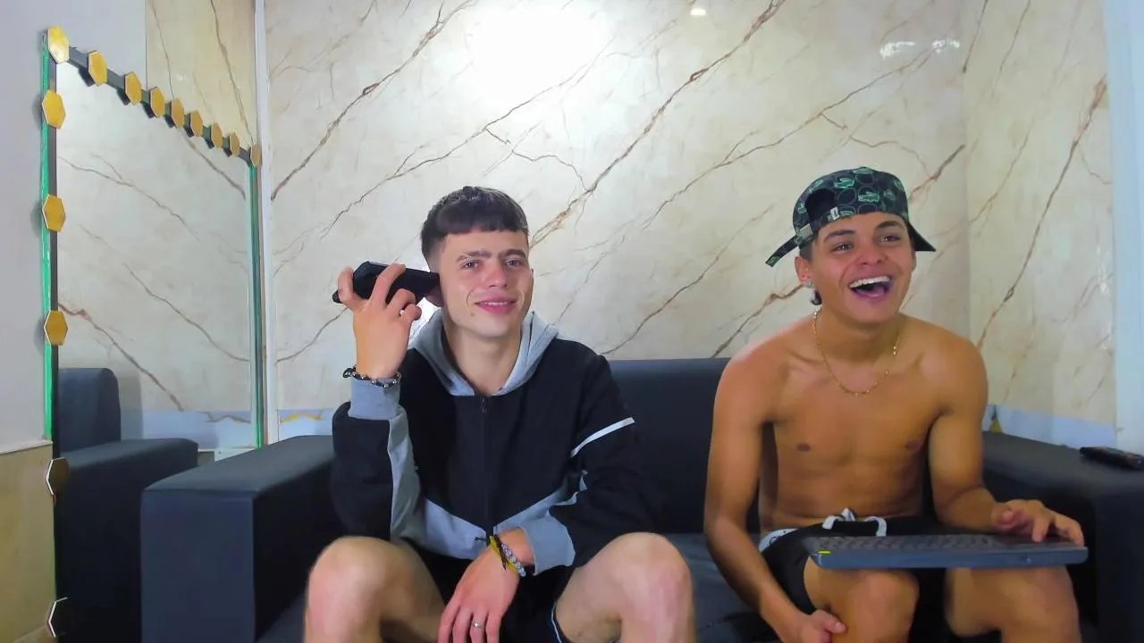 LostresBigBoys on Cam4