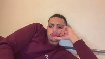 mael223 —  #feet #pee #bigass #masturbation #armpits