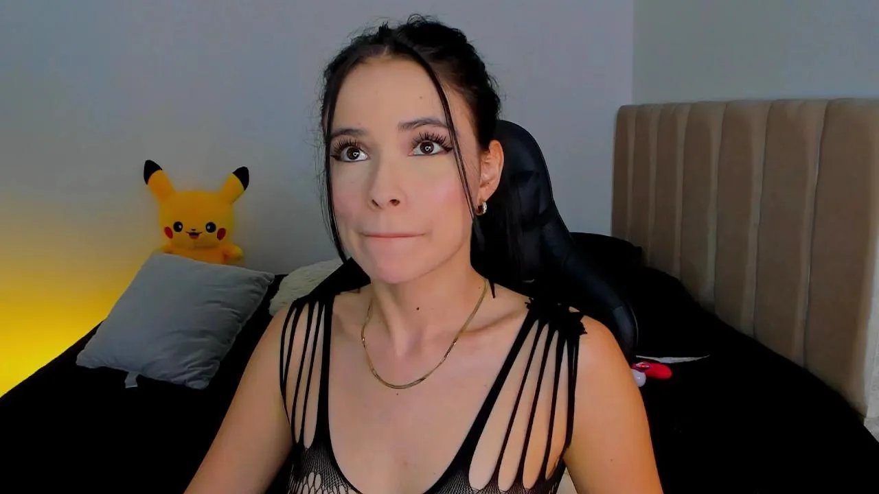 melanyrouse1 —  ##18 ##new ##natural ##longhair #masturbation #schoolgirl #squirt