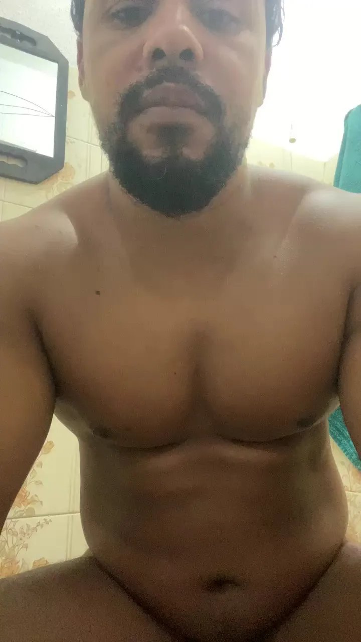 Morenonicexxxl on Cam4