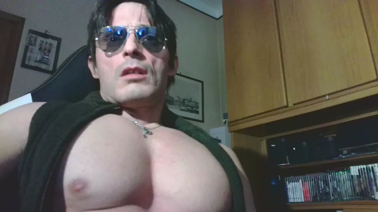 Stripper1977 on Cam4