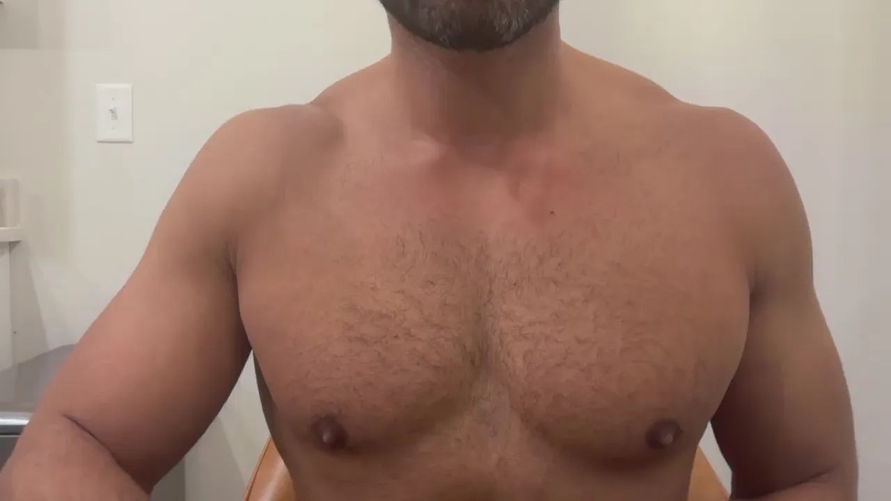 super_morenohot on Cam4