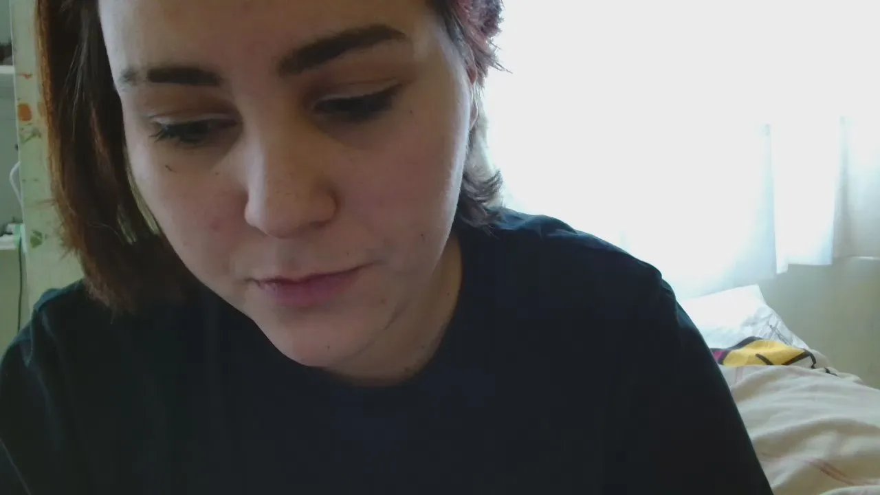 Whitepussysabry on Cam4