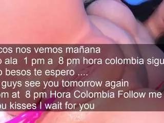 aniiee on CamSoda 