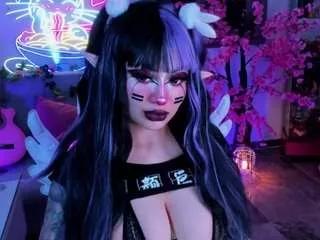 annalyynn on CamSoda 