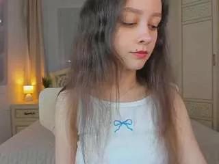 annisaliff on CamSoda 