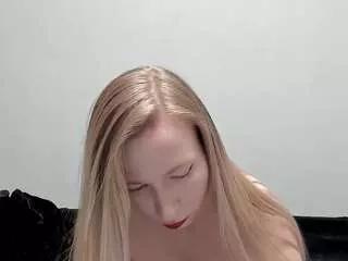 babekitty on CamSoda 