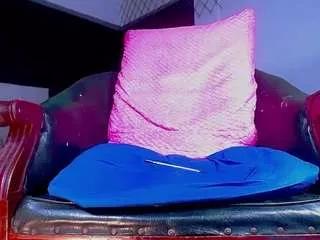 bellatrixx-69 on CamSoda 