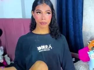 blooond on CamSoda 