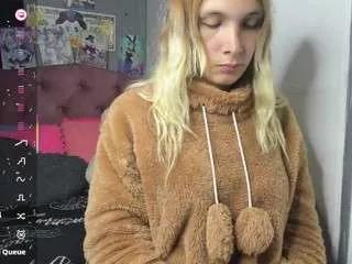 bunnyy26 on CamSoda 