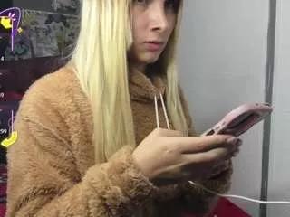 bunnyy26 on CamSoda 