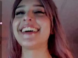 charrlottegrey on CamSoda