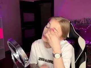 daniaoetzel — Ahegao [110 tokens remaining]