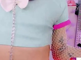 doll-swett on CamSoda