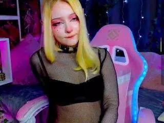 dollyeast on CamSoda 