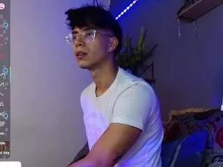 dylannwest on CamSoda