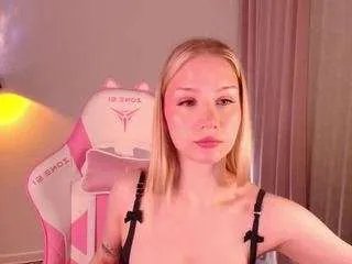 eva-william — STRIPTEASE [Multi Goal]