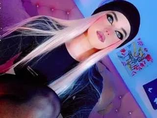 evaamooree on CamSoda 