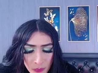 evelynnsex on CamSoda 