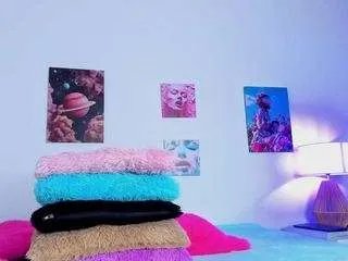 hailey-hadid on CamSoda