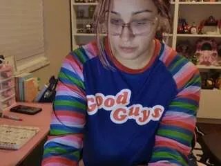 hotpinkcheeto on CamSoda