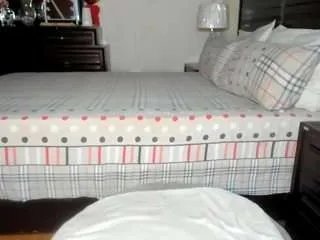 iluvsaffire-bleu on CamSoda