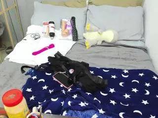 karolclaris on CamSoda 