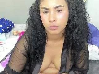 karolclaris on CamSoda 