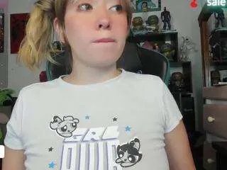 kristen1994 on CamSoda