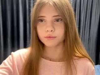 leilafairall on CamSoda 