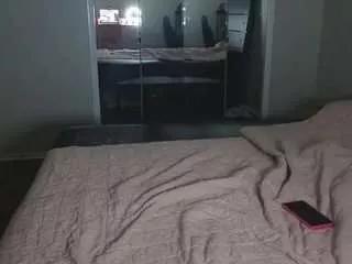 littlewhitewulf on CamSoda