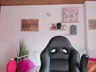 maeeve — Each goal will be to ride the dildo, in the seventh goal juicy and creamy squirt [555 tokens remaining]