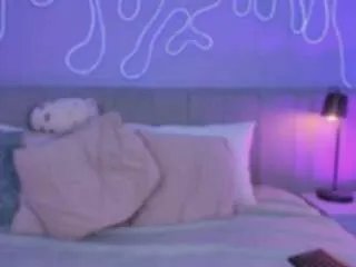 mai-higurashi on CamSoda