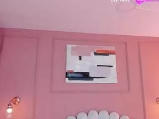 mara-brooks on CamSoda 