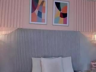 mara-brooks on CamSoda 