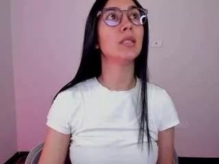 misslucia on CamSoda 