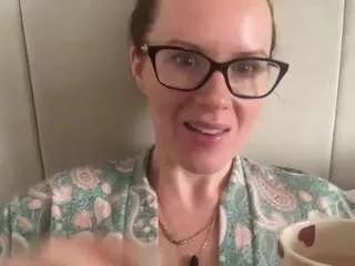 naughty-rosie on CamSoda