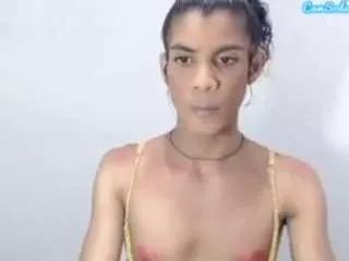 nella-bigcock-x on CamSoda 