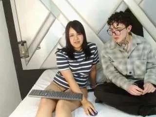 nina-passionf on CamSoda 