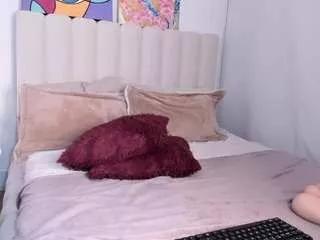 nixxx1 on CamSoda 