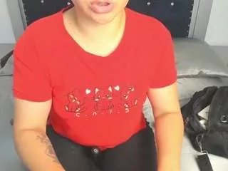 pervert-pantyhose on CamSoda