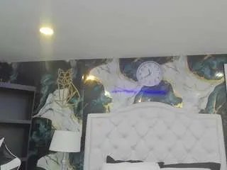 rave-connor on CamSoda